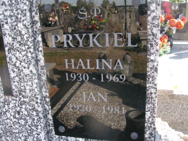 Halina Prykiel 1929 Jasieniec - Grobonet - Wyszukiwarka osób pochowanych