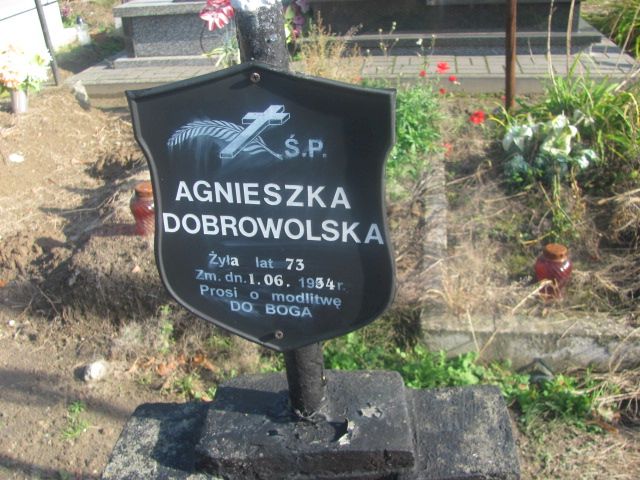 Agnieszka Dobrowolska Jasieniec - Grobonet - Wyszukiwarka osób pochowanych